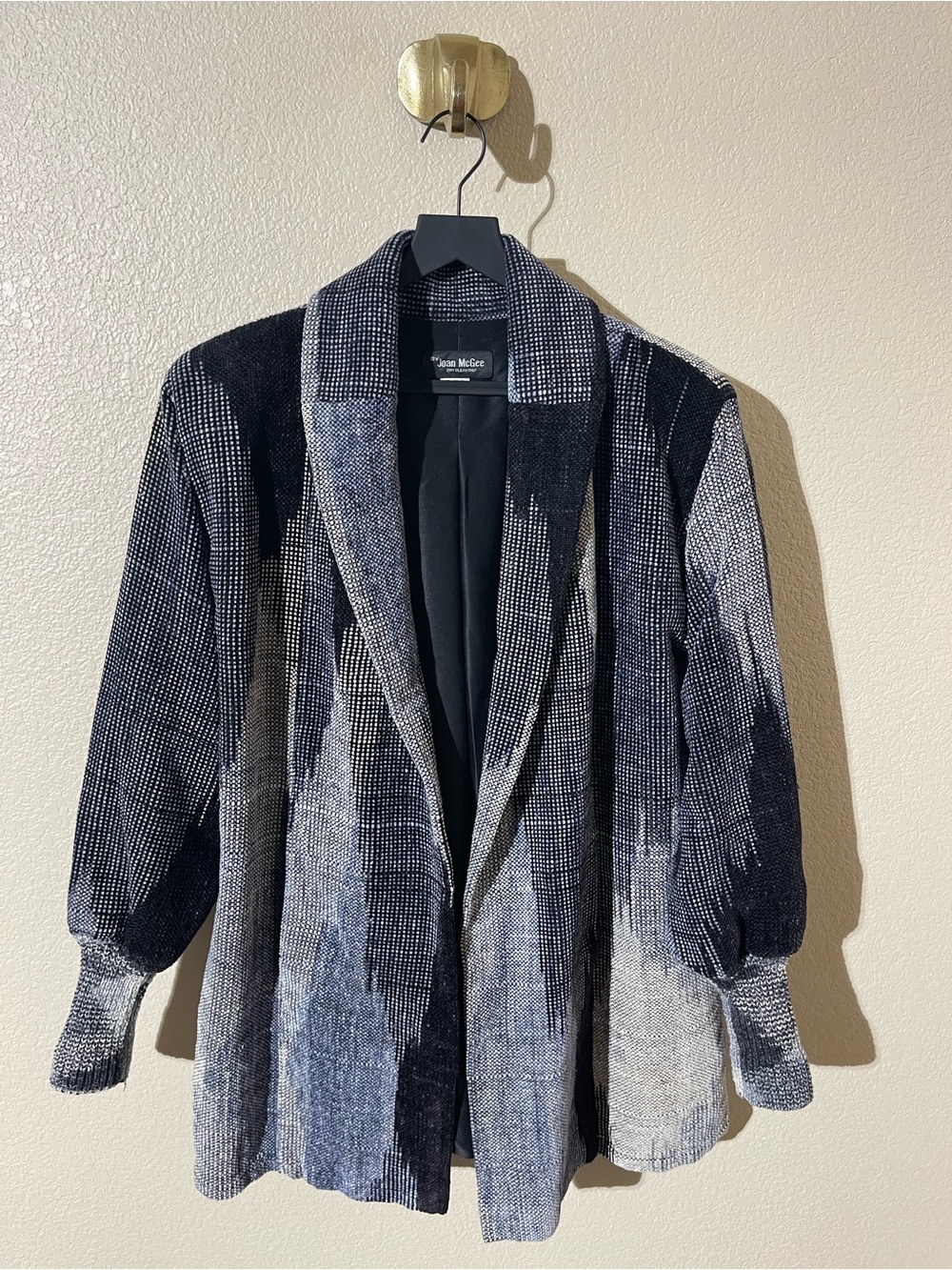 Joan McGee Silk Black & Gray Patterned Open Blazer Jacket